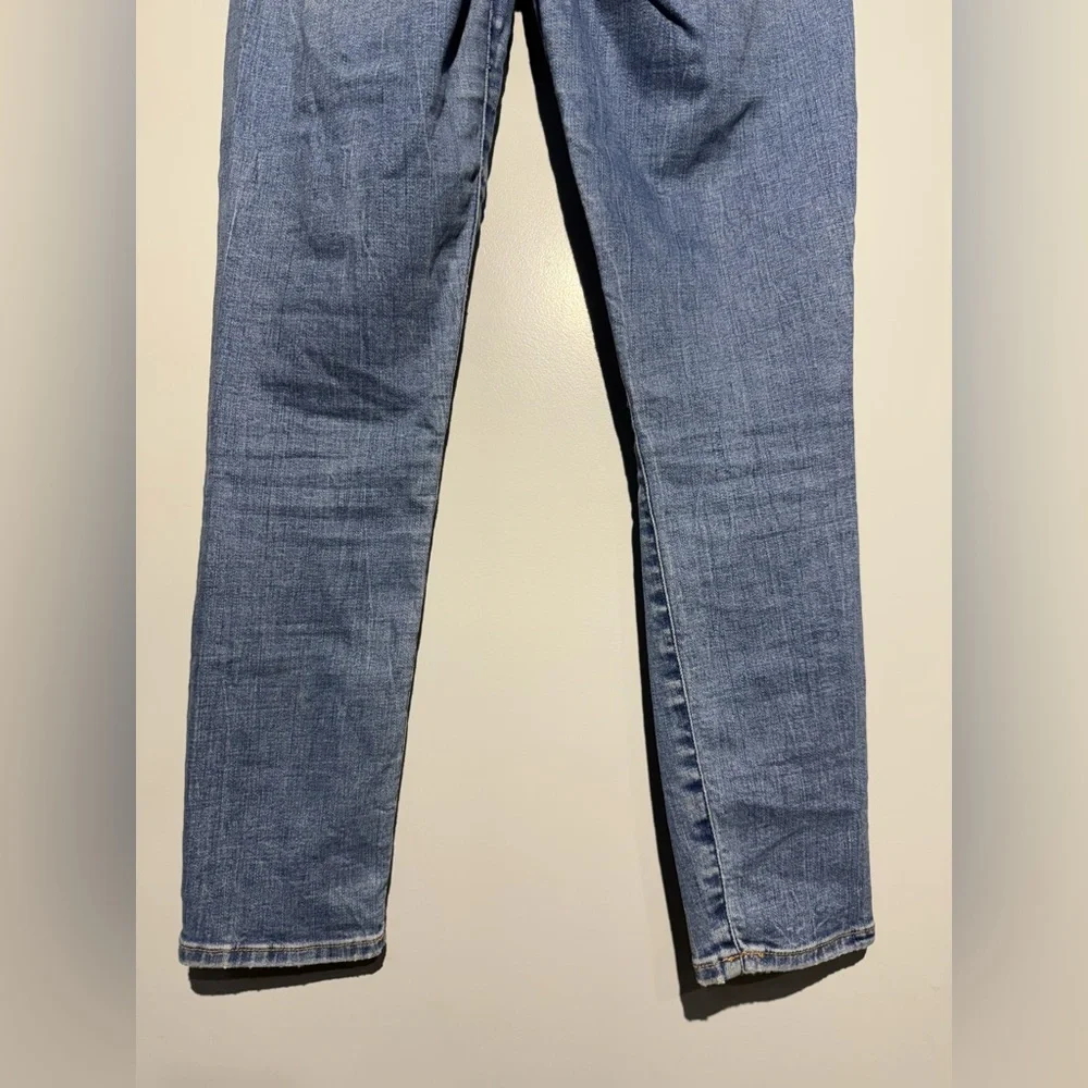 Abercrombie & Fitch Light‎ Blue Skinny Jeans